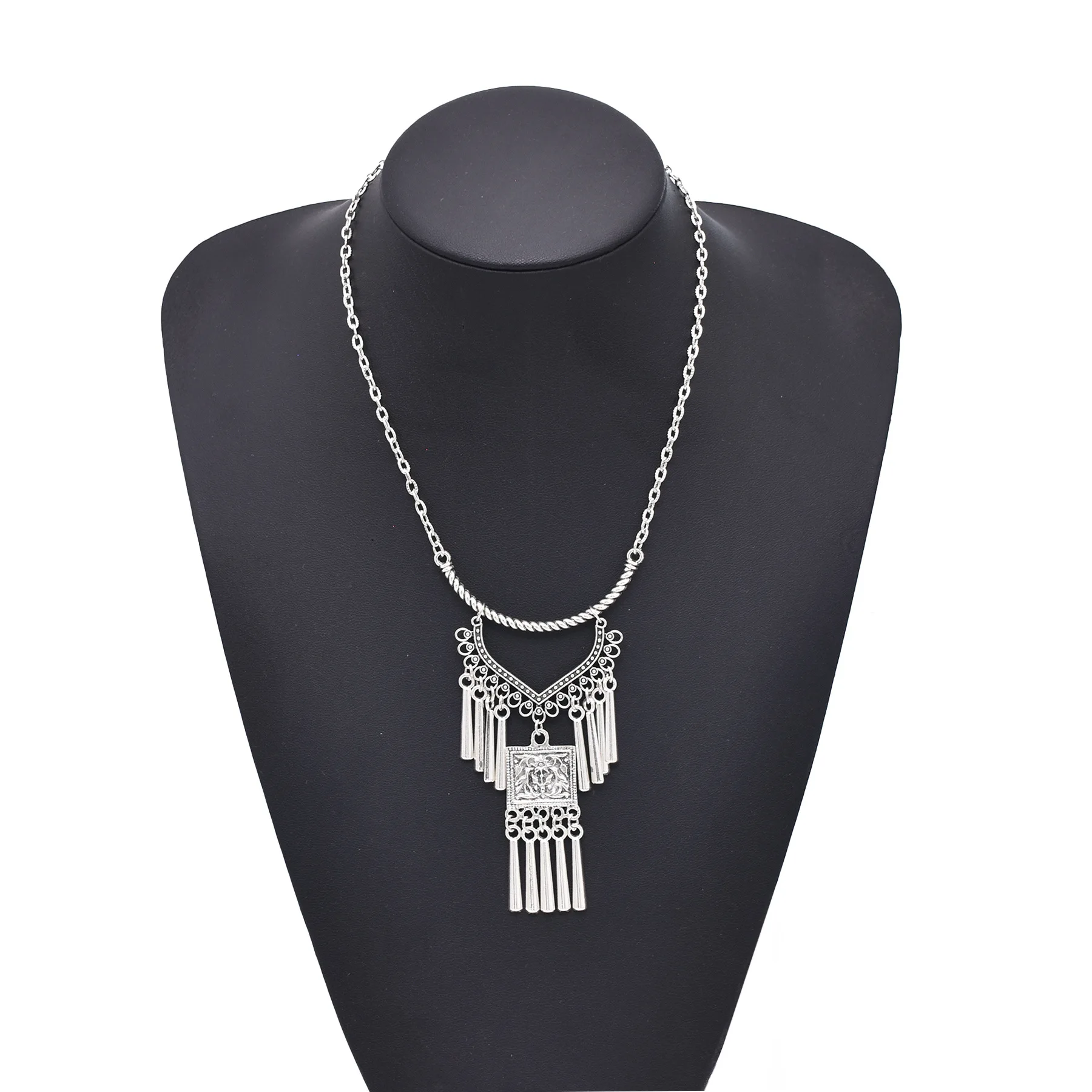Vintage Silvery Ethnic Element - Women Accessories Nepal ulasan dan harga
