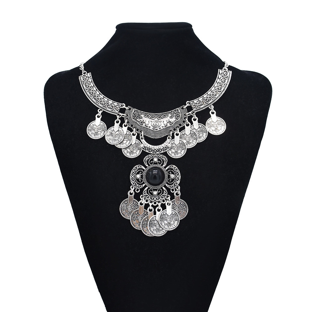 Vintage Alloy Hollowed Large F - Women Accessories Nepal ulasan dan harga